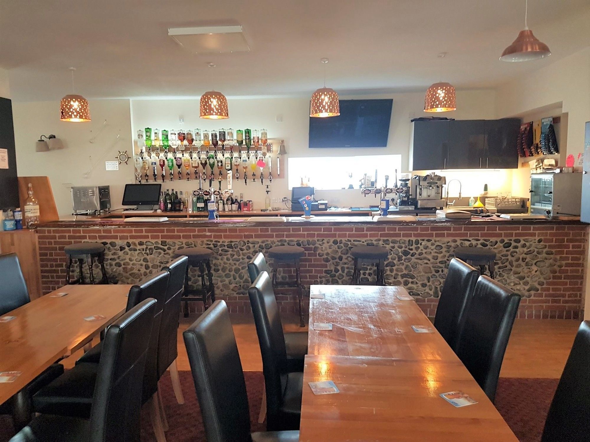 The Cliff Top Inn Bacton  Luaran gambar